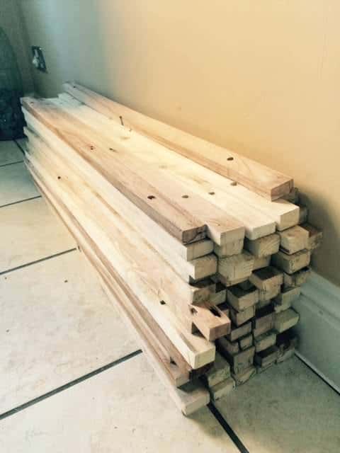 Expandable Pallet Table Pallet Desks & Pallet Tables Expandable Pallet Table Pallet Desks & Pallet Tables