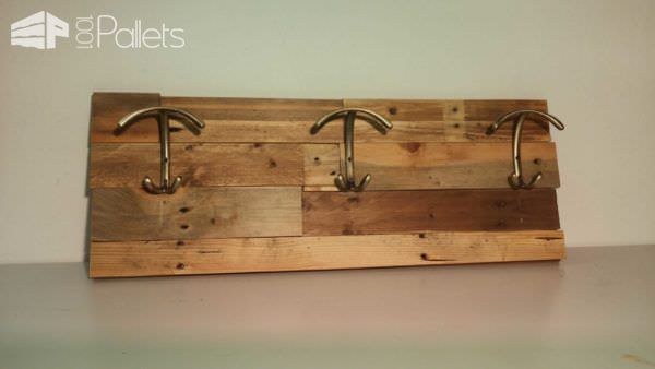 Making Coat Racks with Pallet Wood Pallet Shelves & Pallet Coat Hangers Making Coat Racks with Pallet Wood Pallet Shelves & Pallet Coat Hangers