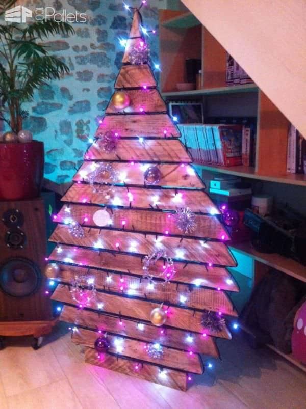 Sapinlette / Christmas Pallet Tree Pallet Home Accessories Sapinlette / Christmas Pallet Tree Pallet Home Accessories
