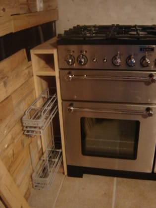 Réalisation D’un épicier De Cuisine / Pallet Spices Rack Pallet Cabinets & Wardrobes Réalisation D’un épicier De Cuisine / Pallet Spices Rack Pallet Cabinets & Wardrobes