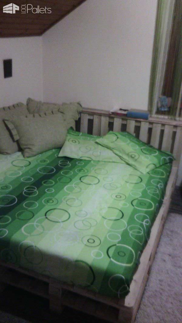 10 Pallets Bed Pallet Beds, Pallet Headboards & Frames 10 Pallets Bed Pallet Beds, Pallet Headboards & Frames