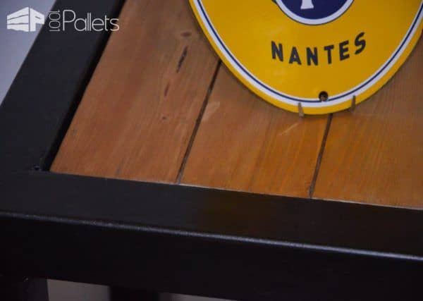 Console Métallique Minimaliste / Metal & Pallet Minimalist Console Pallet Desks & Pallet Tables Console Métallique Minimaliste / Metal & Pallet Minimalist Console Pallet Desks & Pallet Tables