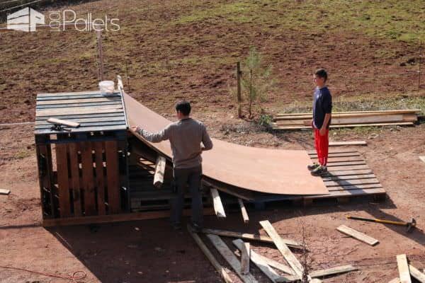 Mini Pallet Skatepark Lounges & Garden Sets Mini Pallet Skatepark Lounges & Garden Sets