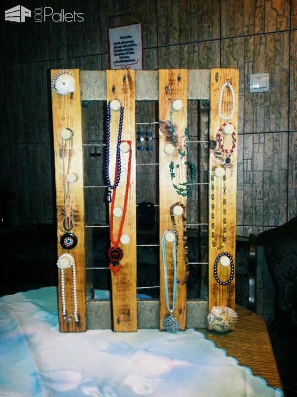 Pallet Jewelry Holder Pallet Shelves & Pallet Coat Hangers Pallet Wall Decor & Pallet Painting Pallet Jewelry Holder Pallet Shelves & Pallet Coat Hangers Pallet Wall Decor & Pallet Painting
