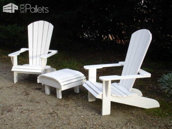 Fauteuils Adirondack Blancs En Palettes Recyclées / White Pallet Adirondack Chairs Pallet Benches, Pallet Chairs & Stools Fauteuils Adirondack Blancs En Palettes Recyclées / White Pallet Adirondack Chairs Pallet Benches, Pallet Chairs & Stools