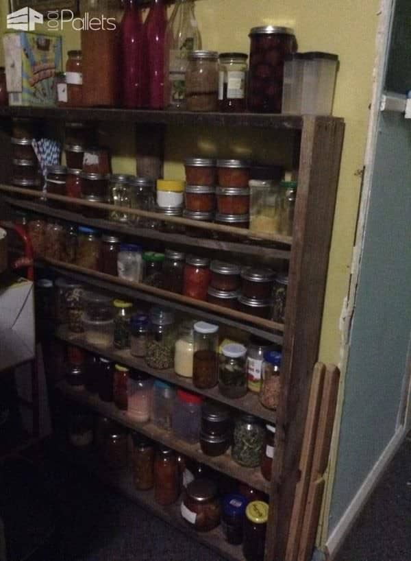 Preserving Shelves Pallet Shelves & Pallet Coat Hangers Preserving Shelves Pallet Shelves & Pallet Coat Hangers
