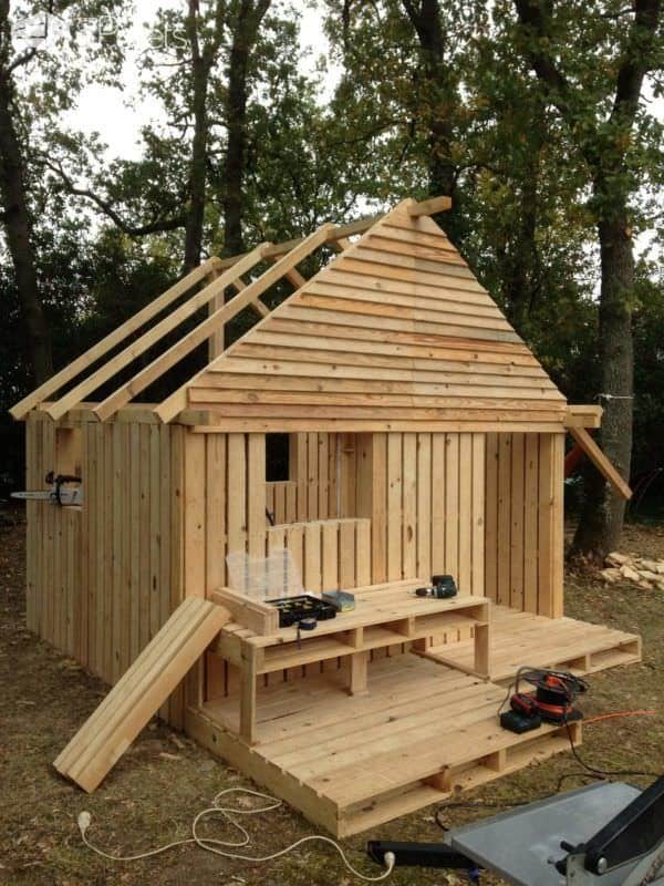 Pallet Cabin & Clubhouse: Build Your Own 19 Pallets Teenager Cabin Hideaway Fun Pallet Crafts for Kids Pallet Sheds, Cabins, Huts & Playhouses Pallet Cabin & Clubhouse: Build Your Own 19 Pallets Teenager Cabin Hideaway Fun Pallet Crafts for Kids Pallet Sheds, Cabins, Huts & Playhouses