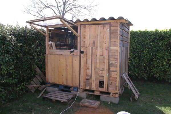 Atelier En Palettes / Upcycled Pallet Workshop Shed Pallet Sheds, Cabins, Huts & Playhouses Atelier En Palettes / Upcycled Pallet Workshop Shed Pallet Sheds, Cabins, Huts & Playhouses