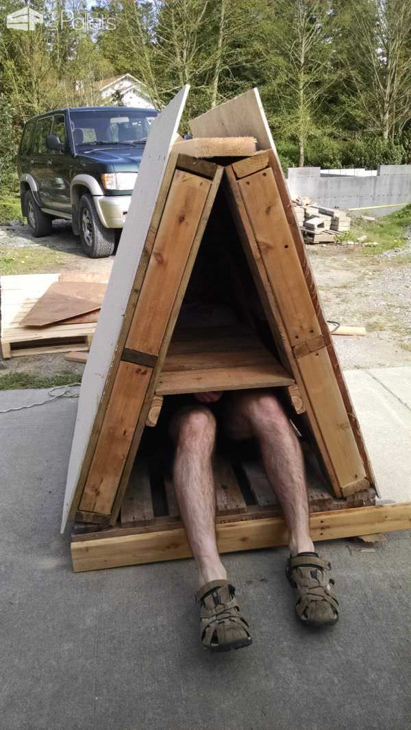 Chicken Coop Made From 3 Recycled Pallets Animal Pallet Houses & Pallet Supplies Chicken Coop Made From 3 Recycled Pallets Animal Pallet Houses & Pallet Supplies