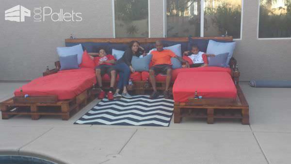 Outdoor Pallet Daybed Lounges & Garden Sets Pallet Beds, Pallet Headboards & Frames Outdoor Pallet Daybed Lounges & Garden Sets Pallet Beds, Pallet Headboards & Frames