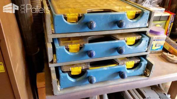 Parts Bin Stacked Drawers Pallet Cabinets & Wardrobes Parts Bin Stacked Drawers Pallet Cabinets & Wardrobes