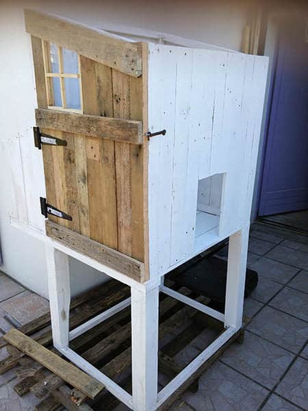 Red Pallet Chicken Coop Animal Pallet Houses & Pallet Supplies Red Pallet Chicken Coop Animal Pallet Houses & Pallet Supplies