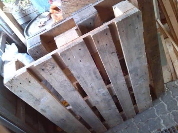 Little Pallet Kitchen Table Pallet Desks & Pallet Tables Little Pallet Kitchen Table Pallet Desks & Pallet Tables