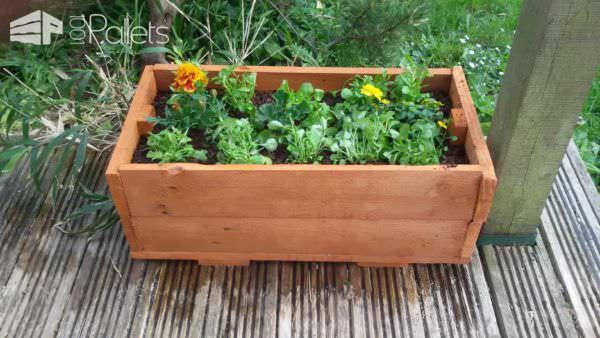 Pallet Garden Potting Bench, Planter & Firewood Shed Pallet Planters & Compost Bins Pallet Garden Potting Bench, Planter & Firewood Shed Pallet Planters & Compost Bins