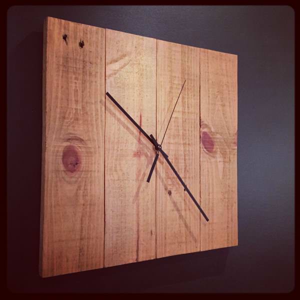Diy Pallet Clock Pallet Clocks Diy Pallet Clock Pallet Clocks