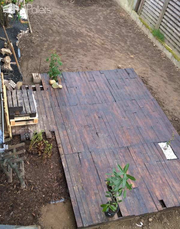 Gartenterasse / Pallet Terrace Pallet Terraces & Pallet Patios Gartenterasse / Pallet Terrace Pallet Terraces & Pallet Patios