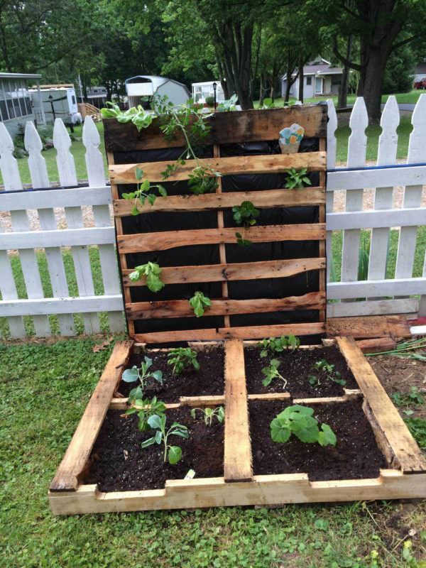 How To Make Your First Pallet Garden Pallet Planters & Compost Bins How To Make Your First Pallet Garden Pallet Planters & Compost Bins