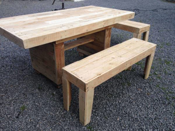 Nice Garden Table With Benches Pallet Benches, Pallet Chairs & Stools Pallet Desks & Pallet Tables Nice Garden Table With Benches Pallet Benches, Pallet Chairs & Stools Pallet Desks & Pallet Tables