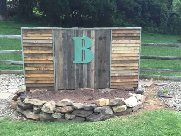Pallet Fence For Hiding Pool Pump Pallet Fences Pallet Fence For Hiding Pool Pump Pallet Fences