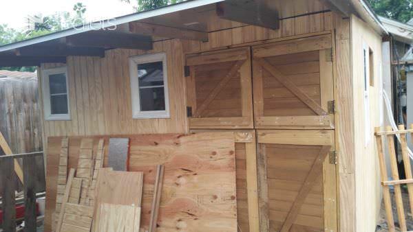 Shed From Pallets & Other Recycled Materials To Keep Costs Down Pallet Sheds, Cabins, Huts & Playhouses Shed From Pallets & Other Recycled Materials To Keep Costs Down Pallet Sheds, Cabins, Huts & Playhouses