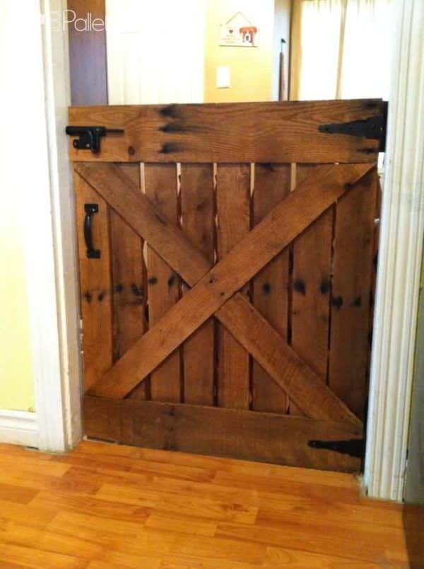 Baby or Dog Gate Made With Only One Pallet Pallet Walls & Pallet Doors Baby or Dog Gate Made With Only One Pallet Pallet Walls & Pallet Doors