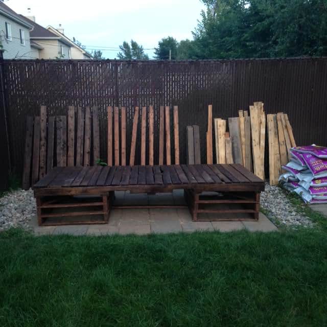 Jardin Surélevé / Pallet Raised Garden Pallet Planters & Compost Bins Jardin Surélevé / Pallet Raised Garden Pallet Planters & Compost Bins