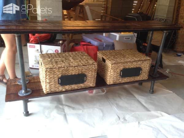 Pallet Coffee / Breakfast Station Pallet Bars Pallet Coffee / Breakfast Station Pallet Bars