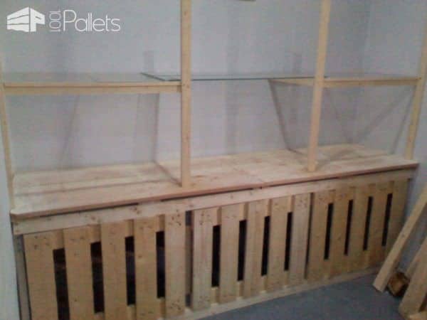Shop Furniture Made Out Of Discarded Pallets Pallet Store, Bar & Restaurant Decorations Shop Furniture Made Out Of Discarded Pallets Pallet Store, Bar & Restaurant Decorations
