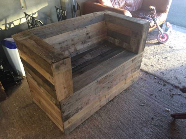 Bench & Beer Cooler From Pallets Pallet Benches, Pallet Chairs & Stools Bench & Beer Cooler From Pallets Pallet Benches, Pallet Chairs & Stools