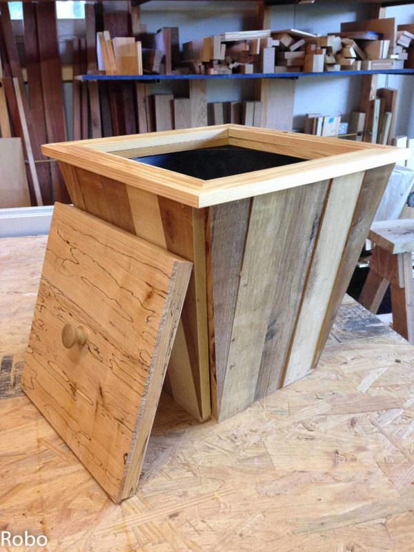Pallet Trash Can Pallet Boxes & Chests Pallet Trash Can Pallet Boxes & Chests