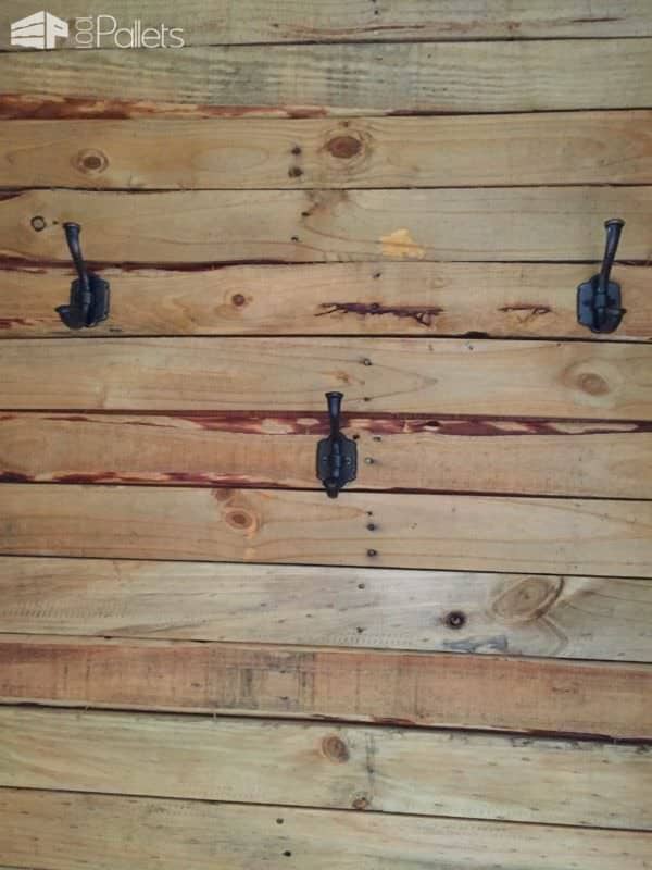 Pallet Wood Built-in Bench & Wall Pallet Benches, Pallet Chairs & Stools Pallet Wood Built-in Bench & Wall Pallet Benches, Pallet Chairs & Stools