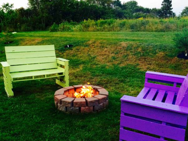 Patio & Fire Pit Furniture Out of 14 Repurposed Pallets Pallet Benches, Pallet Chairs & Stools Patio & Fire Pit Furniture Out of 14 Repurposed Pallets Pallet Benches, Pallet Chairs & Stools