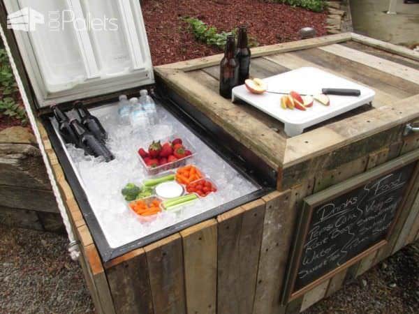 Rustic Cooler From Broken Refrigerator & Pallets Pallet Boxes & Chests Rustic Cooler From Broken Refrigerator & Pallets Pallet Boxes & Chests