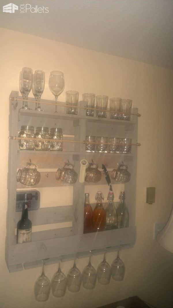 Wine & Kombucha Rack Pallet Shelves & Pallet Coat Hangers Wine & Kombucha Rack Pallet Shelves & Pallet Coat Hangers