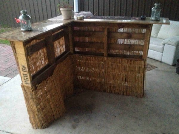 64 Awesome Wooden Pallet Bars For Your Inspiration! Pallet Bars 64 Awesome Wooden Pallet Bars For Your Inspiration! Pallet Bars