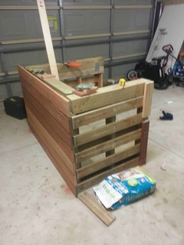 64 Awesome Wooden Pallet Bars For Your Inspiration! Pallet Bars 64 Awesome Wooden Pallet Bars For Your Inspiration! Pallet Bars