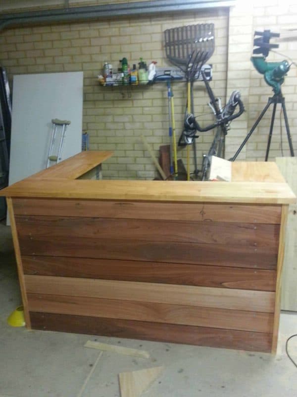 64 Awesome Wooden Pallet Bars For Your Inspiration! Pallet Bars 64 Awesome Wooden Pallet Bars For Your Inspiration! Pallet Bars