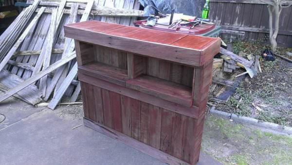 64 Awesome Wooden Pallet Bars For Your Inspiration! Pallet Bars 64 Awesome Wooden Pallet Bars For Your Inspiration! Pallet Bars