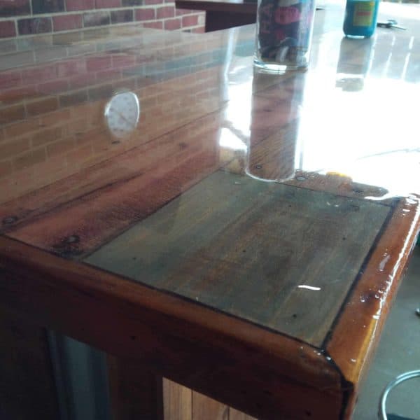 64 Awesome Wooden Pallet Bars For Your Inspiration! Pallet Bars 64 Awesome Wooden Pallet Bars For Your Inspiration! Pallet Bars