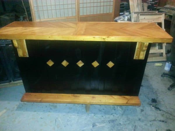 64 Awesome Wooden Pallet Bars For Your Inspiration! Pallet Bars 64 Awesome Wooden Pallet Bars For Your Inspiration! Pallet Bars