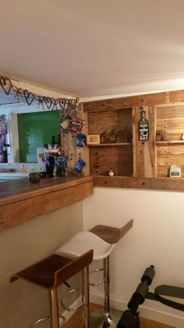 64 Awesome Wooden Pallet Bars For Your Inspiration! Pallet Bars 64 Awesome Wooden Pallet Bars For Your Inspiration! Pallet Bars