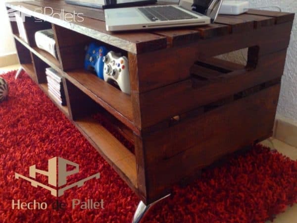 Centro De Entretenimiento / Pallet Entertainment Center Pallet TV Stands & Racks Centro De Entretenimiento / Pallet Entertainment Center Pallet TV Stands & Racks