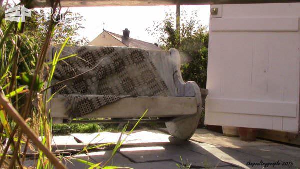 Garden Bench For Free! Pallet Benches, Pallet Chairs & Stools Garden Bench For Free! Pallet Benches, Pallet Chairs & Stools