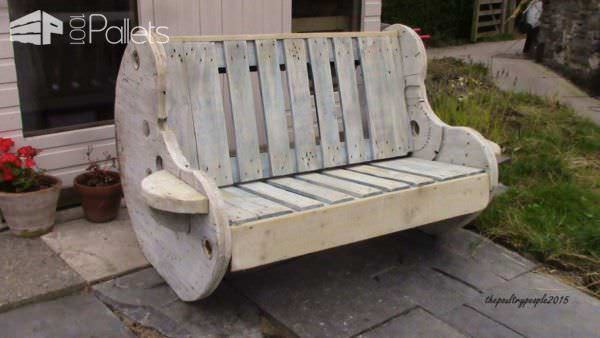 Garden Bench For Free! Pallet Benches, Pallet Chairs & Stools Garden Bench For Free! Pallet Benches, Pallet Chairs & Stools