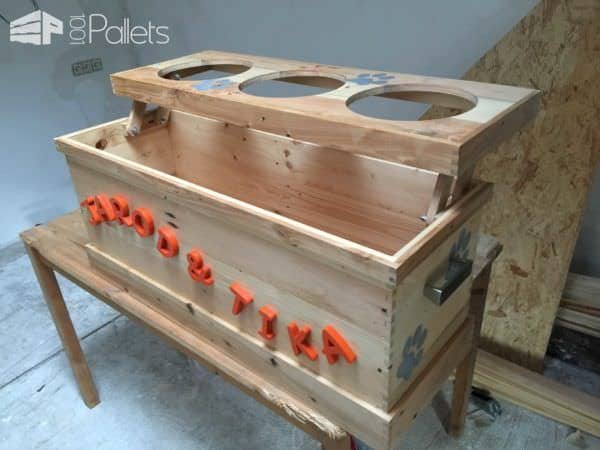My Version Of The Dog Feeder + Storage Animal Pallet Houses & Pallet Supplies My Version Of The Dog Feeder + Storage Animal Pallet Houses & Pallet Supplies