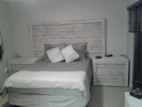 Pallet Bed Headboard & Side Tables Pallet Beds, Pallet Headboards & Frames Pallet Bed Headboard & Side Tables Pallet Beds, Pallet Headboards & Frames