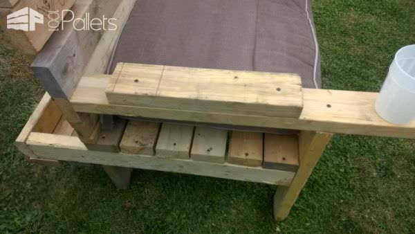 Pallet Captains Chair Pallet Benches, Pallet Chairs & Stools Pallet Captains Chair Pallet Benches, Pallet Chairs & Stools