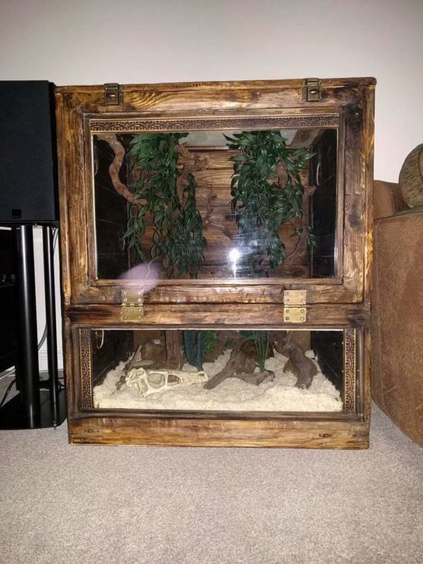 Pallet Vivarium Pallet Cabinets & Wardrobes Pallet Vivarium Pallet Cabinets & Wardrobes