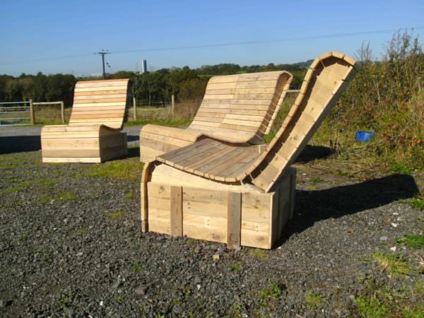 Pallet Wood Easy Lounger 3 Piece Suite Pallet Benches, Pallet Chairs & Stools Pallet Wood Easy Lounger 3 Piece Suite Pallet Benches, Pallet Chairs & Stools