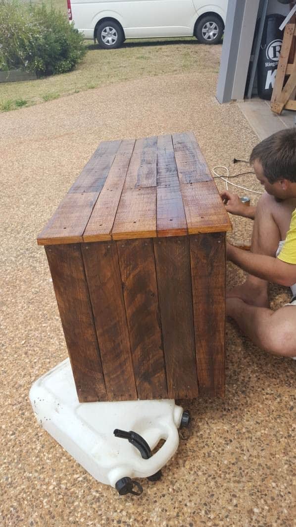 Rustic Tv Cabinet/Cupboard Pallet TV Stands & Racks Rustic Tv Cabinet/Cupboard Pallet TV Stands & Racks